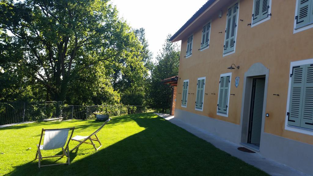 Cascina Rollone Villa Rocchetta Tanaro Luaran gambar
